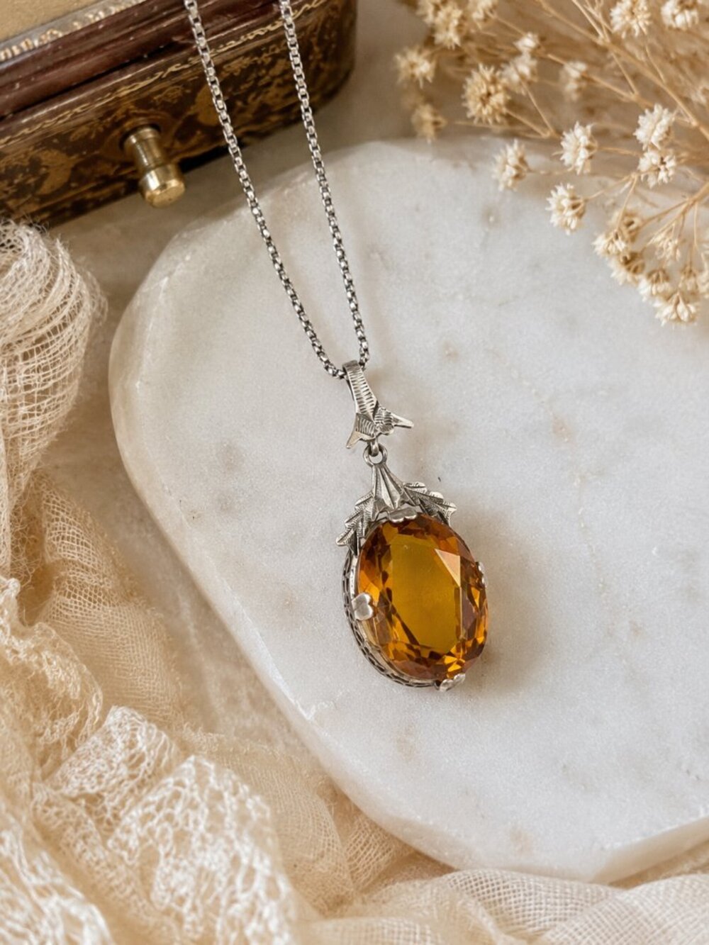 Vintage 925 Sterling Silver Amber Glass Filigree Pendant Necklace Oval